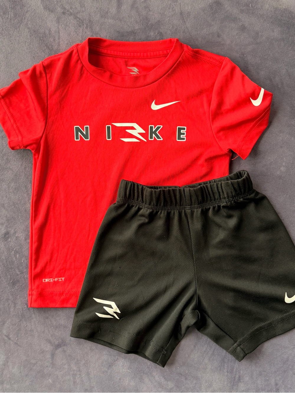 Nike▪️Tee & Athletic Shorts Set ▪️Size 3T